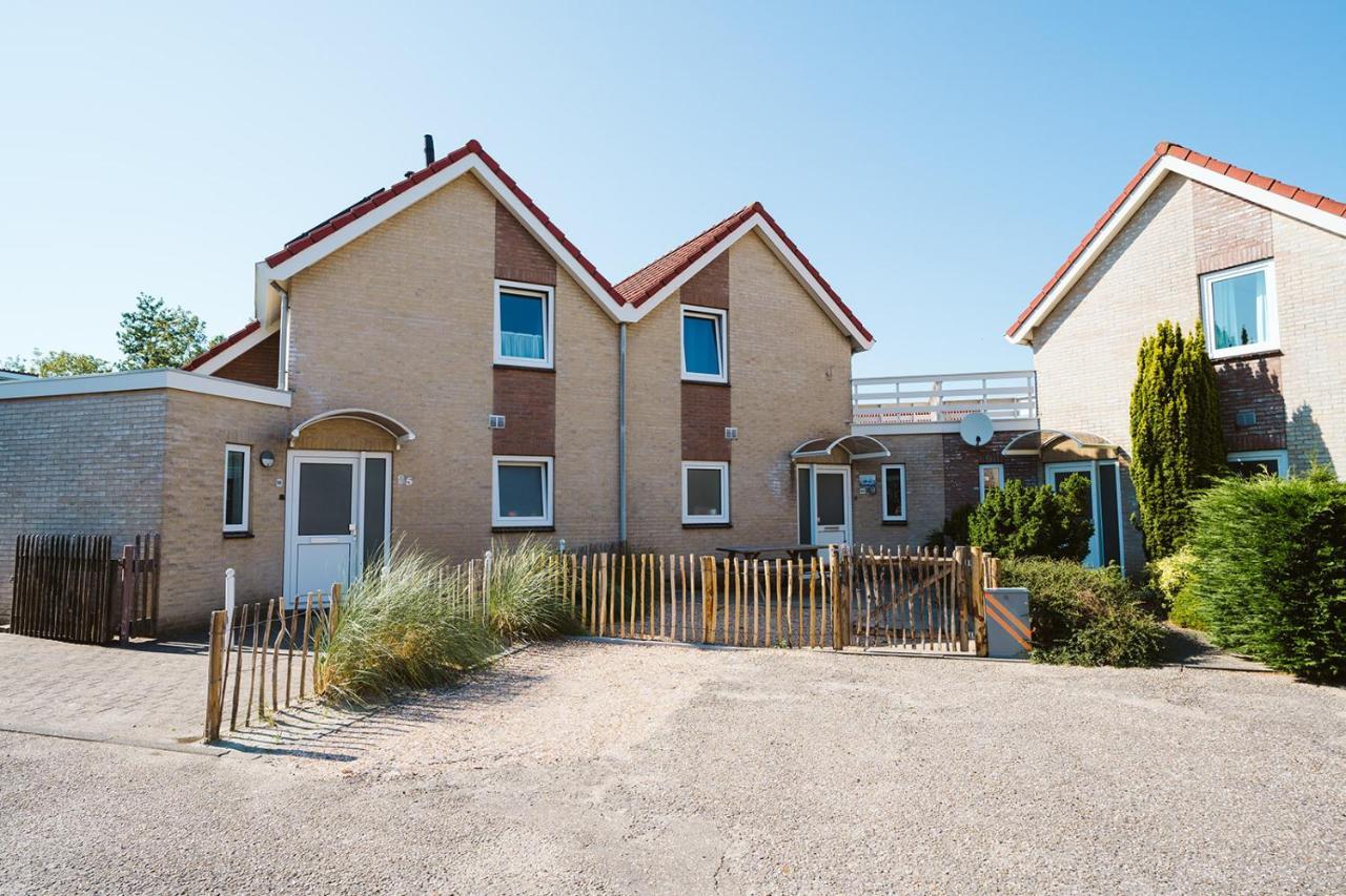 Mosselbank 93 - Noordzeepark Ouddorp, With Private Front And Back Garden Near The Beach - Not For Companies Εξωτερικό φωτογραφία